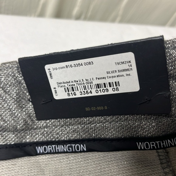 NWT Worthington Slim Fit Size 14 Women’s Silver Pants Ankle Length - Picture 3 of 10